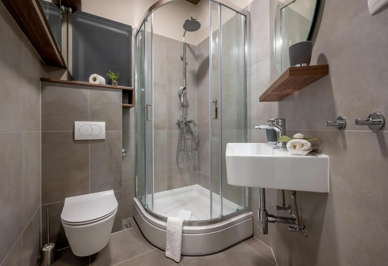 Green, Deluxe Two Bedroom Suite Split Croatia