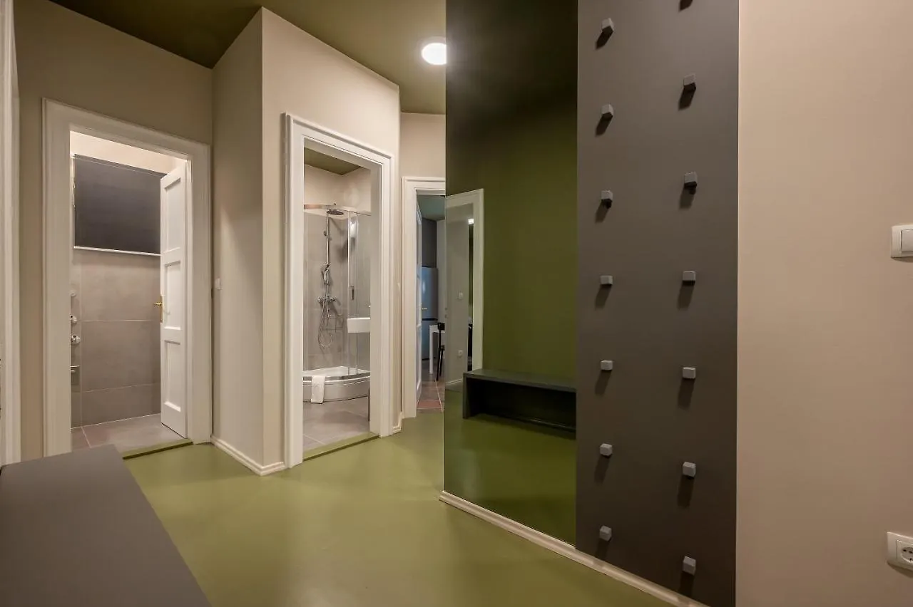 Apartment Green, Deluxe Two Bedroom Suite Split